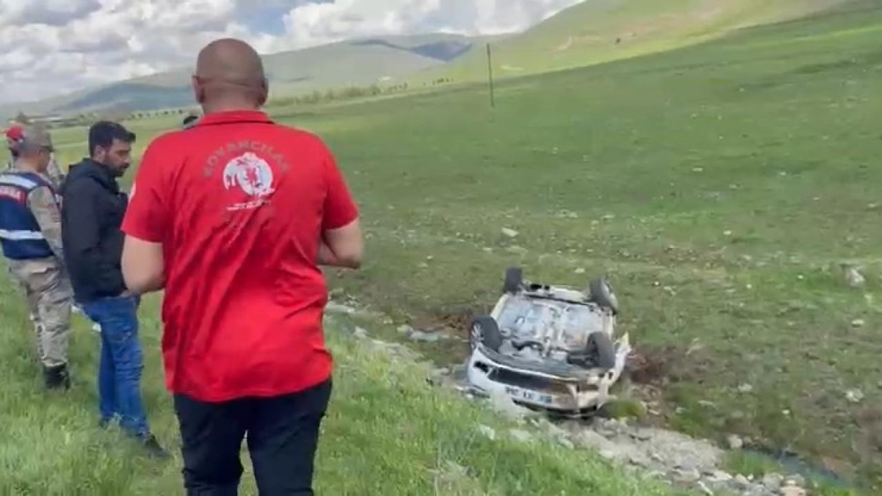 Kontrolden çıkan araç şarampole uçtu
