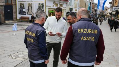 Polisin refleksi ve kuyumcunun dikkati 1 milyon lirayı kurtardı