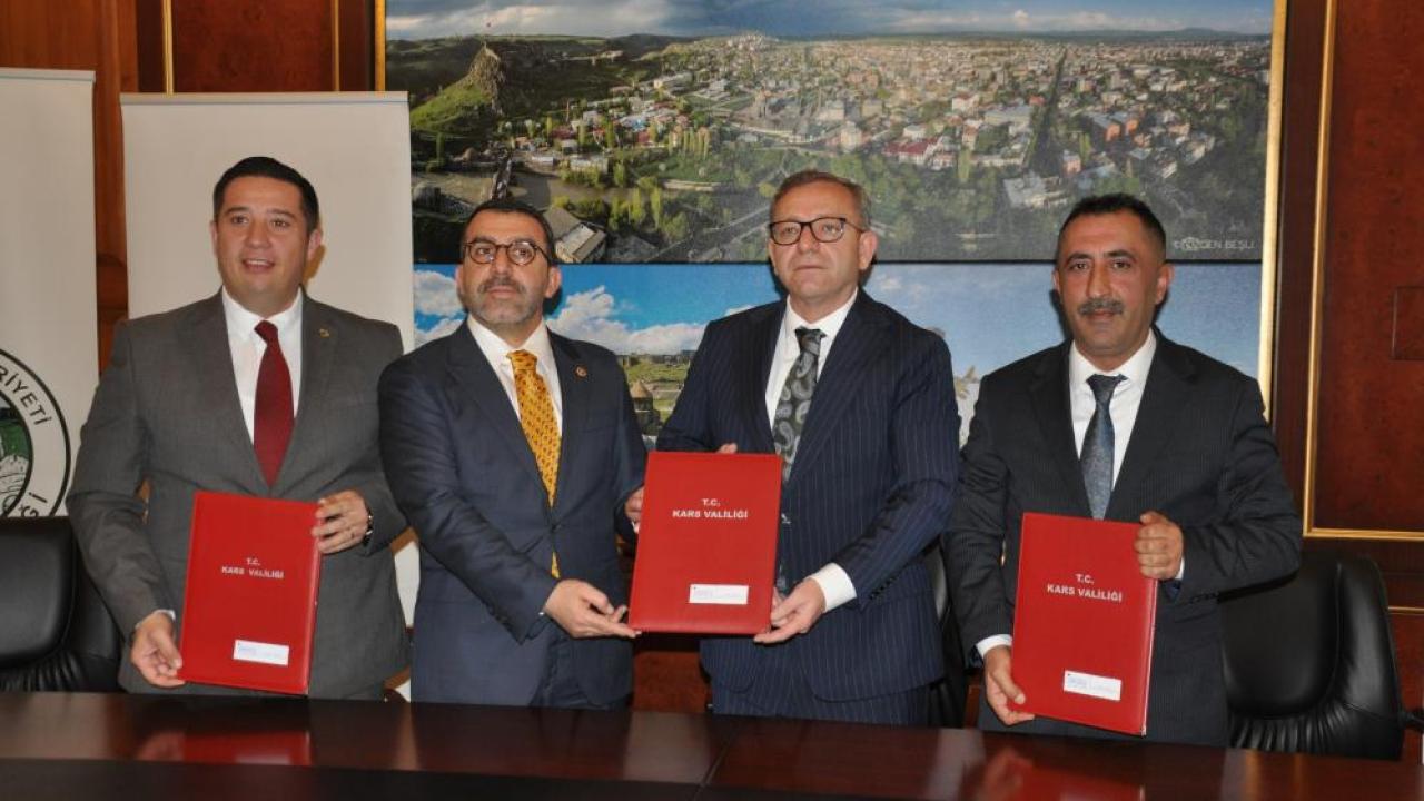 Sarıkamış’ta dev yatırım: 25,5 Milyon TL’lik Suni Karlama hamlesiyle 5’inci pist güçleniyor