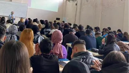 Sarıkamış’ta gençlere dijital farkındalık eğitimi