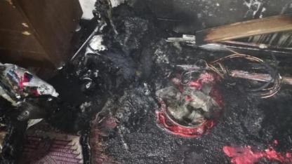 Sobadan çıkan kıvılcım evi kül etti