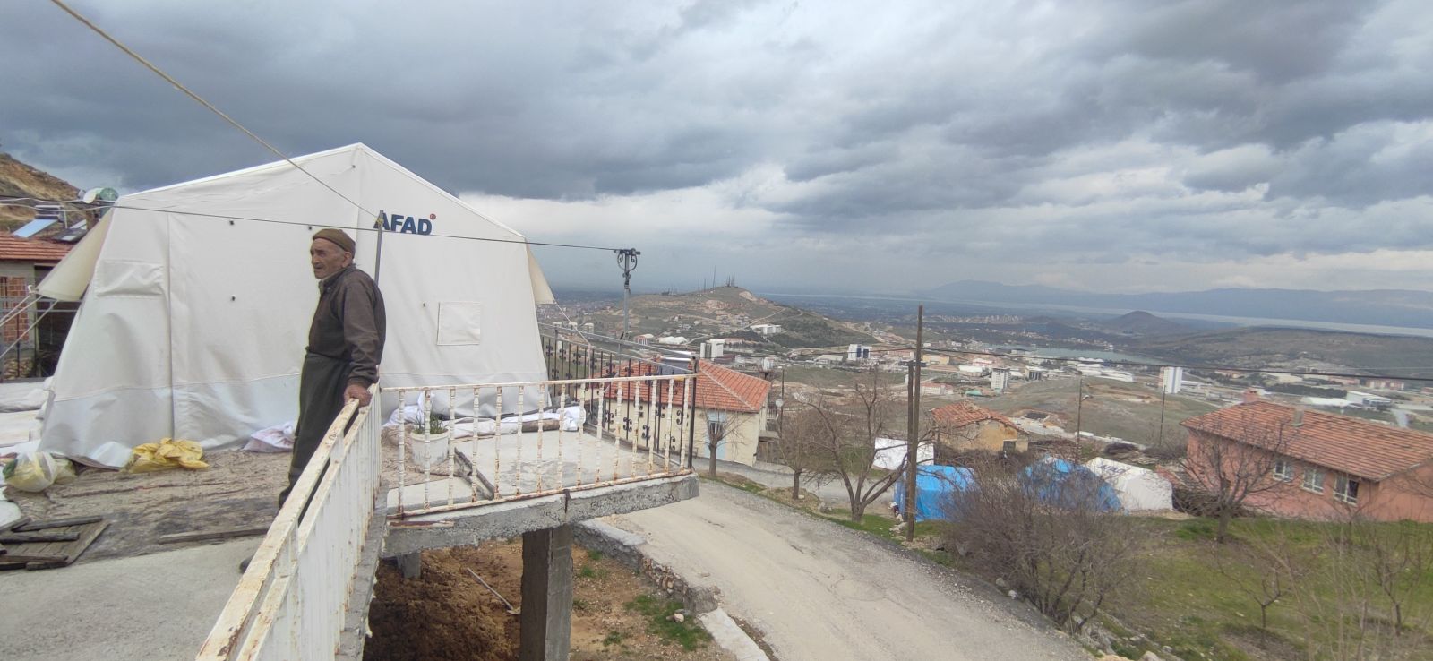 Bu çadıra bakan bir daha dönüp bakıyor