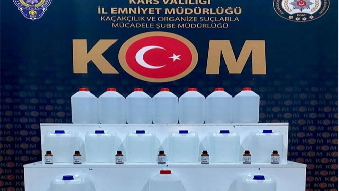 Sarıkamış ve Selim’de kaçak içki operasyonu